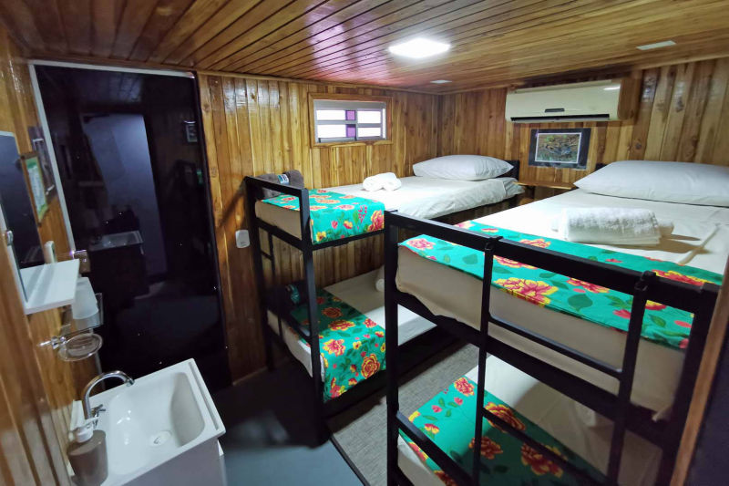 4-bed cabins