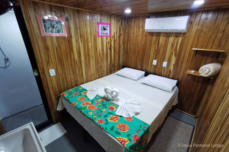 2-bed room inside the chalana