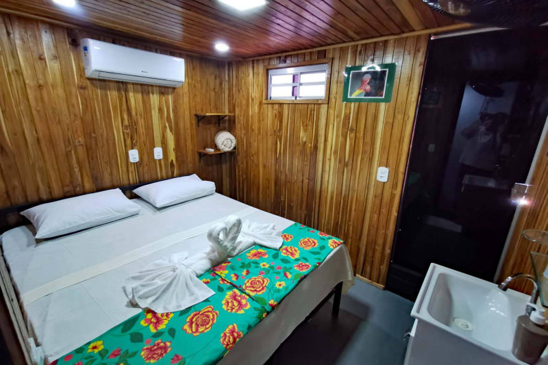 Cabine double sur le chalana 